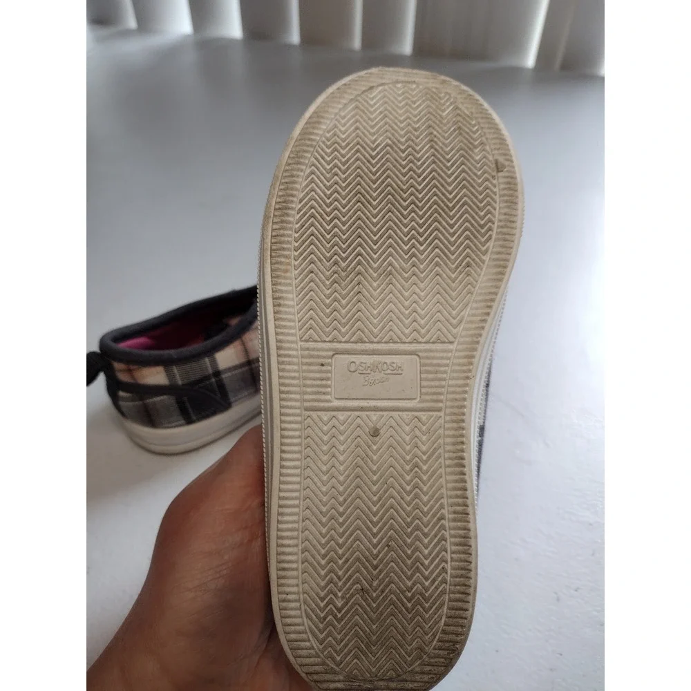 OshKosh Bgosh‎ Kids Plaid Machine Washable Slip On Sneakers Grey Tan 11 SYRUP